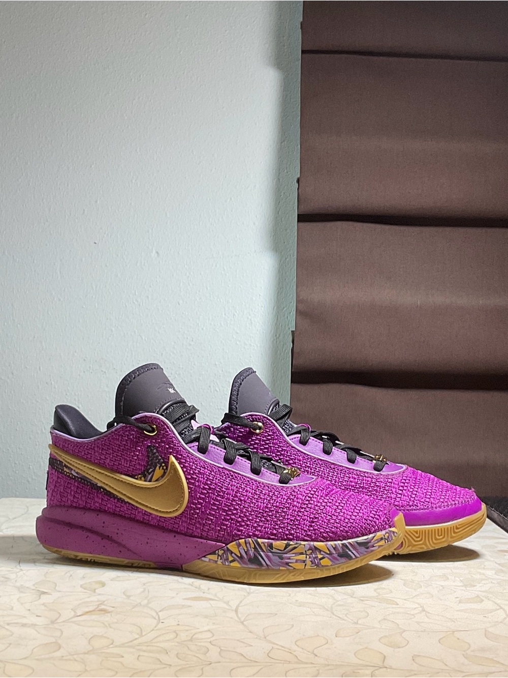 Nike Kids LeBron 20 GS "Young Heirs" Shoes - Size 7Y